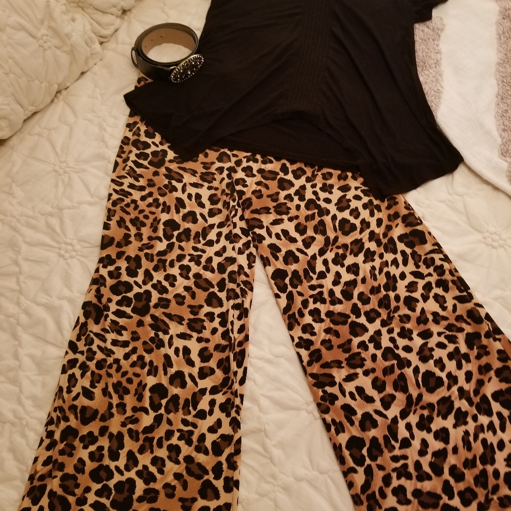 Slinky brand Capri palazzo pants M